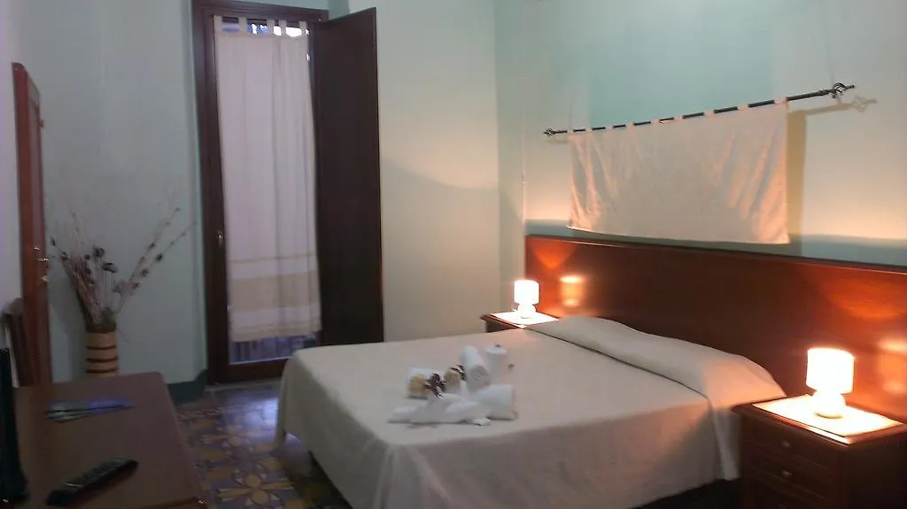 Hotel Sa Domo De Alene Bosa